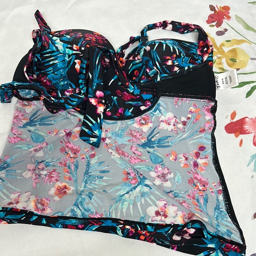 Black and Blue Swim Tankini Top - Picture 7 of 7